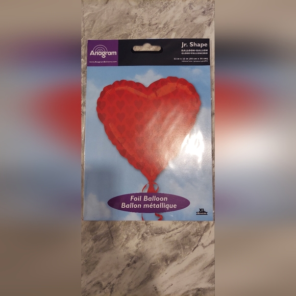 Alice In Wonderland Theme Balloons - Picture 3 of 7